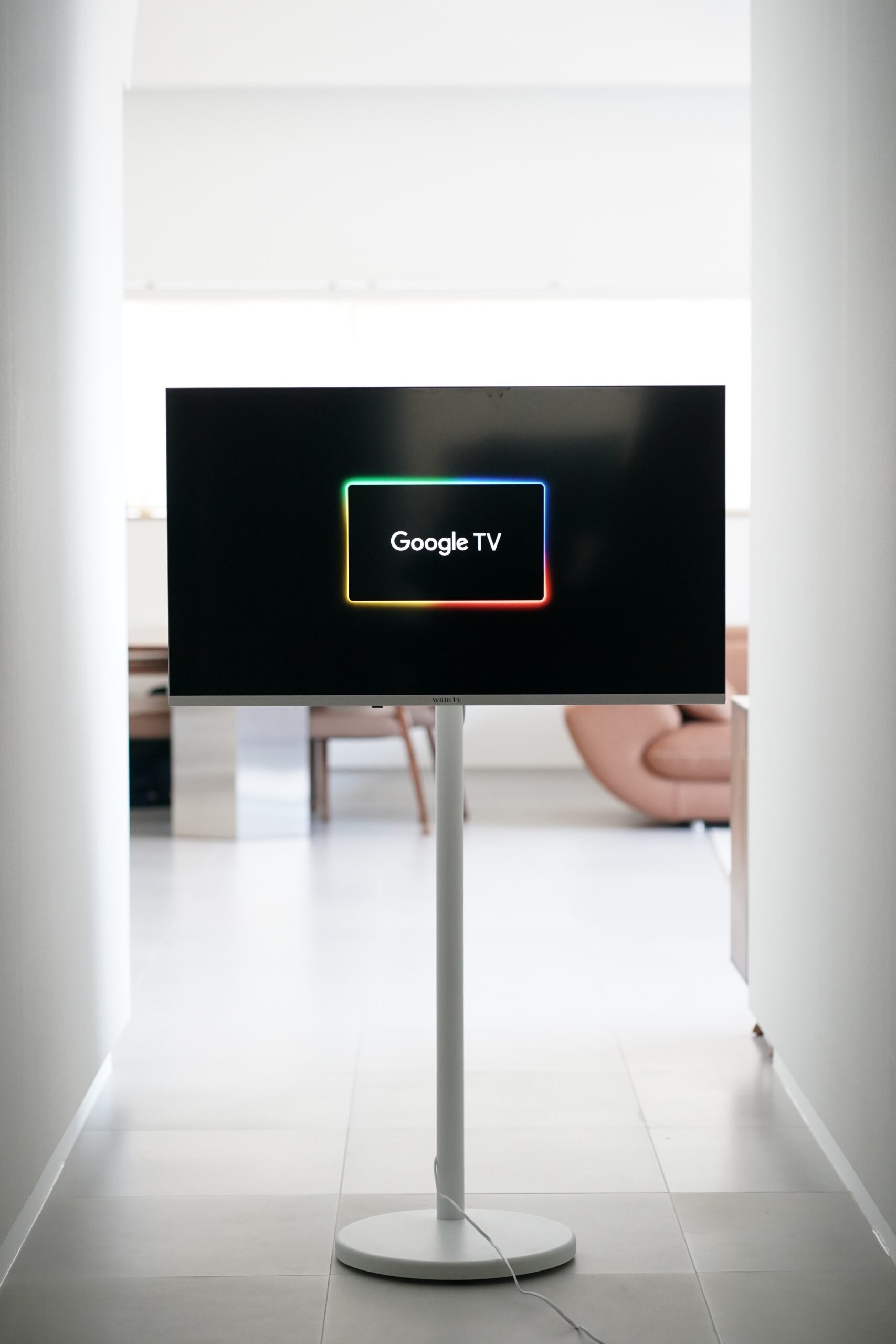 와이드무빙뷰 화이트에디션 삼탠바이미 셋트 109cm(43인치) UHD 4K 스마트 이동식 TV 중소바이미 V1